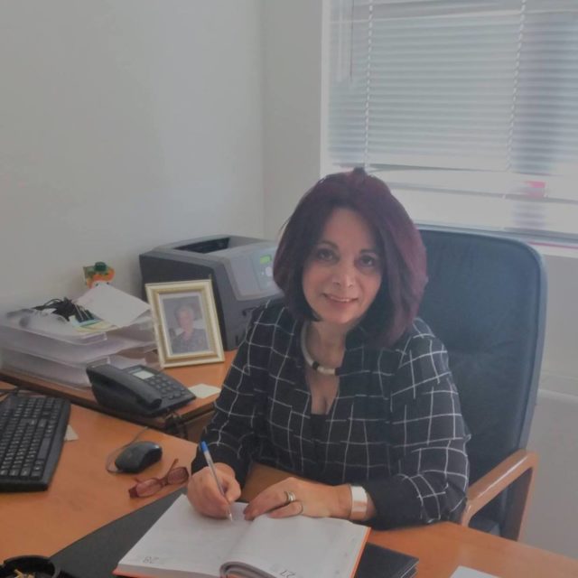Ελένη Γιακουμάκη