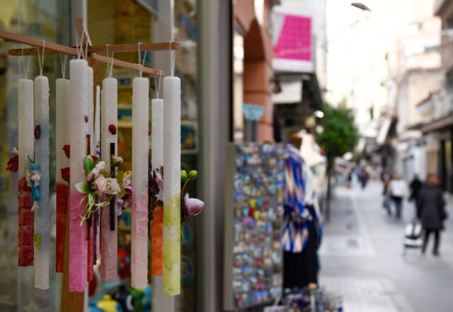 εορταστικό ωράριο των καταστημάτων το Πάσχα