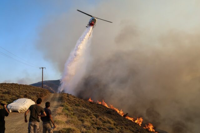 ΠΥΡΚΑΓΙΑ ΣΤΗΝ ΧΙΟ (ΚΩΣΤΑΣ ΑΝΑΓΝΩΣΤΟΥ/EUROKINISSI)
