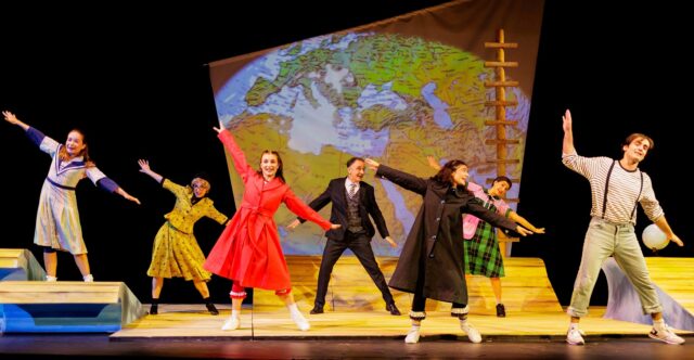 ΤΟ ΚΑΠΛΑΝΙ ΤΗΣ ΒΙΤΡΙΝΑΣ 1