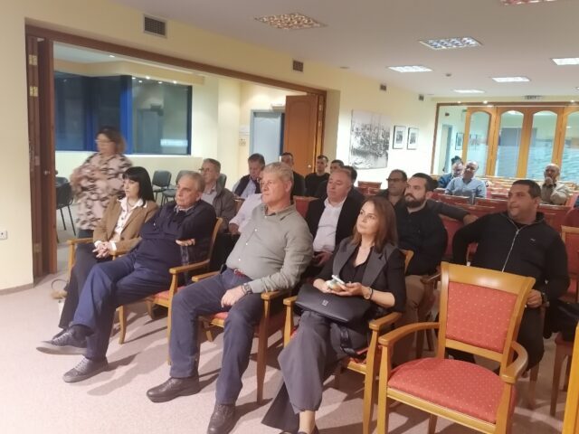 Παρουσιάστηκε σε ενημερωτική εκδήλωση στο Επιμελητήριο Ρεθύμνης η Δράση ενίσχυσης εξωστρέφειας επιχειρήσεων της Περιφέρειας Κρήτης