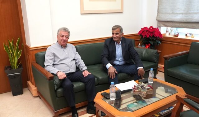 Συνάντηση Δημάρχου Αμαρίου με τον Περιφερειάρχη Κρήτης