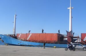 Πάνω από ένας τόνος κοκαΐνης κατασχέθηκε σε πλοίο με προορισμό τον Πειραιά!