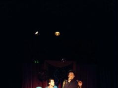 «Ήταν ένα μικρό κρεβάτι»: Ο Θεατρικός Περίπλους γεμίζει παιδικά χαμόγελα!