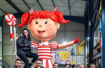 Οριστικοποιήθηκε η σειρά των ομάδων για την μεγάλη παρέλαση της Κυριακής – Πυρετός προετοιμασίας στις αποθήκες κατασκευής των αρμάτων!