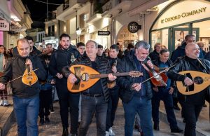 Με Κρητικές Καντάδες ξεκίνησε η κορύφωση των εκδηλώσεων του Ρεθεμνιώτικου Καρναβαλιού 2026!