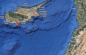 Σε επιφυλακή Αθήνα και Λευκωσία μετά τις επιθέσεις