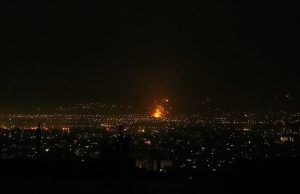 Κλιμακώνεται ο πόλεμος στη Μέση Ανατολή – Ακυρώσεις πτήσεων στη Λάρνακα και νέα ταξιδιωτική οδηγία των ΗΠΑ για Κύπρο