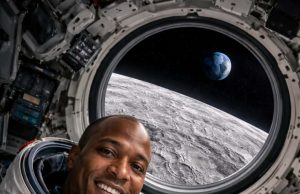 Εύας Θοτς: «Επτά δευτερόλεπτα αρκούν να πεις Σ’ Αγαπώ»