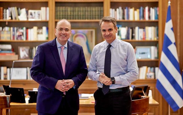 Μακάριος Λαζαρίδης Κ Μητσοτάκης