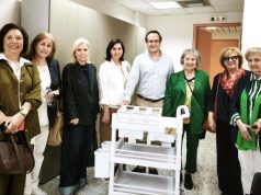 Δωρεά εξοπλισμού στο Ιατρείο του ΕΛΜΕΠΑ από το Δίκτυο Παρέμβασης Γυναικών Κρήτης