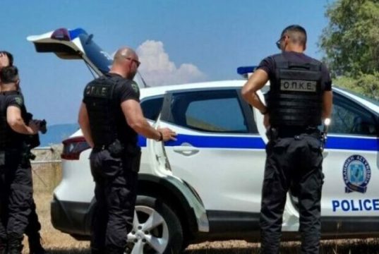 Μεγάλη επιχείρηση της ΕΛ.ΑΣ. στην Κρήτη: 18 συλλήψεις για ναρκωτικά – Στο «κάδρο» και απάτη με επιδοτήσεις ΟΠΕΚΕΠΕ – Ένταση και πετροπόλεμος στα Ζωνιανά